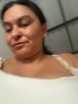 Horny-Mommy-Dirty - Squirt