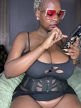 ScarletMuseX - Dildo fuck upclose
