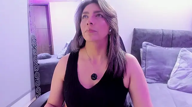 MichelleManson - Fuck me with my Domi inside my pussy X6