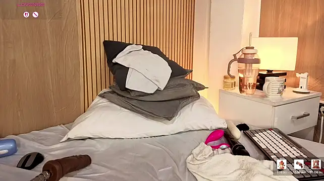 Salome_Adams1 - domi in my pussy x3 min