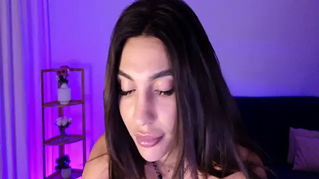 AshleyLuxxe - Be mine !