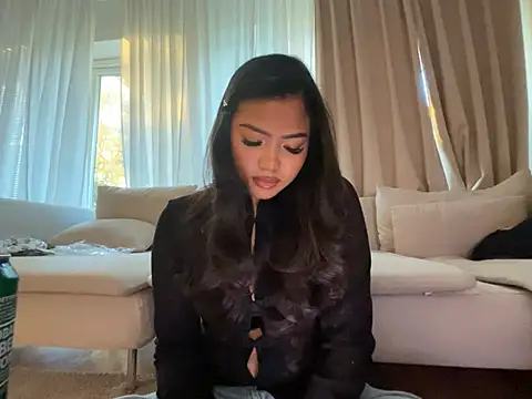 TitiTinyThai - Make me happy🌸