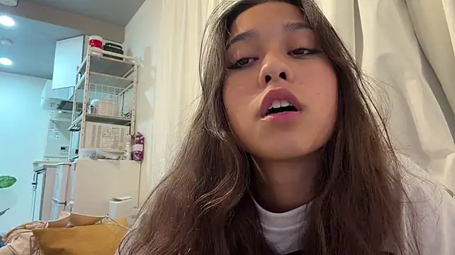 ReynaMccarron - take off my shorts under my tshirt