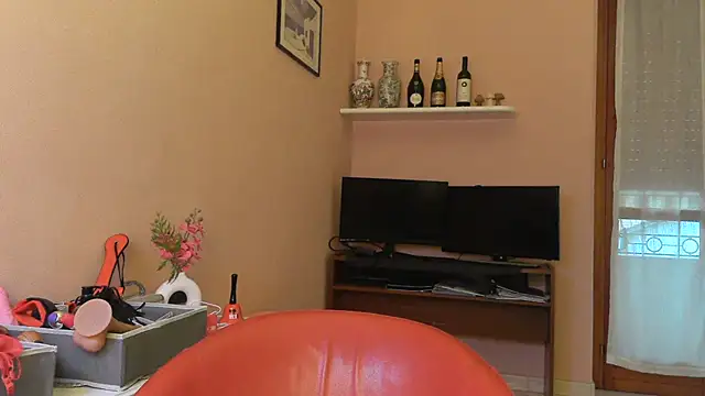 Luanaxx99 - Tutta Nuda