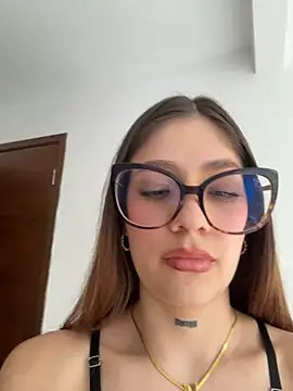 ZaraCarterX - ALL NAKED + FINGERING STANDING