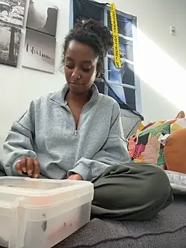 Your_Paris - SQUIRT 4