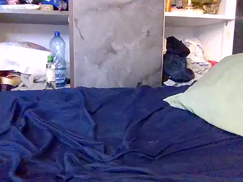 Lusty_nasty - Squirt all over my room