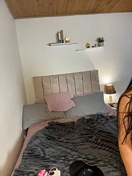 NathySweet_ - oil dripping on naked body