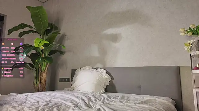 MaryHols - Tease you with my sexy lips