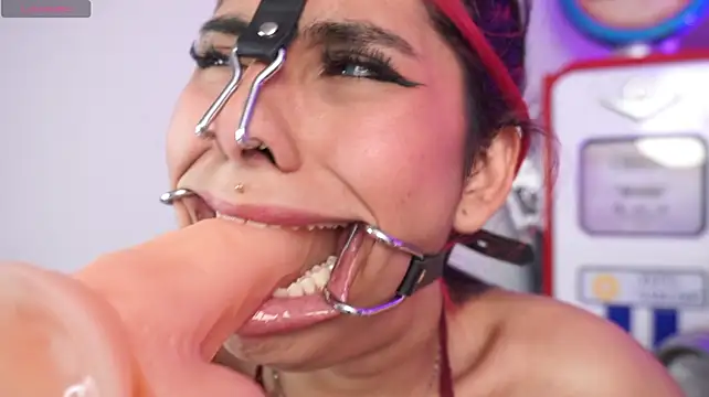 Miss__allison - fist in my asshole + ATM