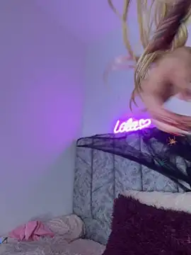 Lola-Blondie
