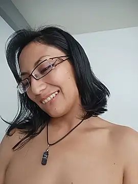 LucyCherry69 - Juega con esos dulces dedos ✨💖✨