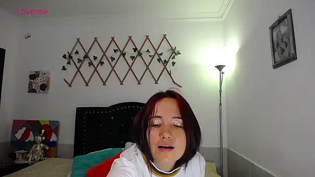 Naughty_girl_4u - lick my feets and tits love🥵😋😈