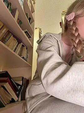 Elsawhere - hello sweet Elsa🍭