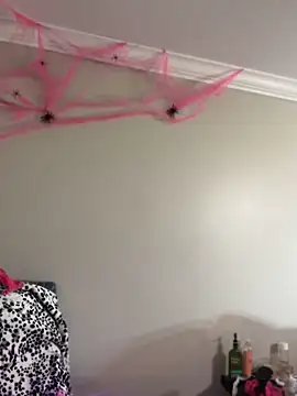 Lil_jiggly - Shower tk show?