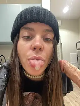 Kyivskyi_Tort - Train my pussy