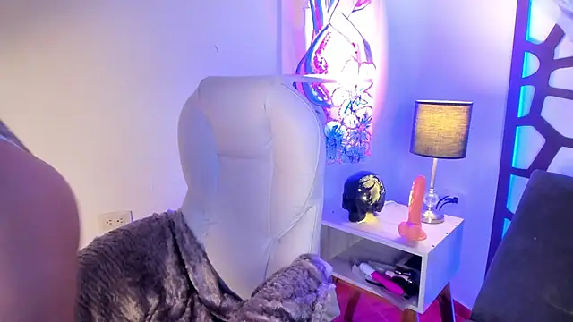 Angeline_flowers - Oil my ass🔥🔥
