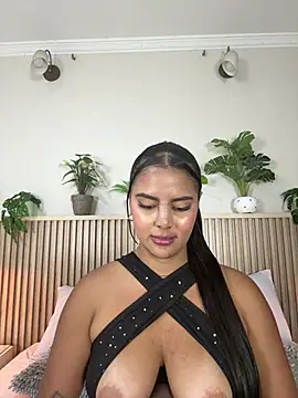 AnitaMore_ - SLAPPED MY TITS AND TURNED THEM RED 🔥