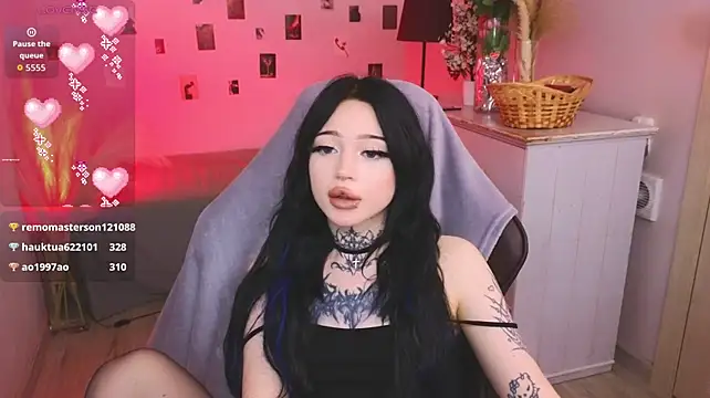 Emma_Kirks - Tear stockings