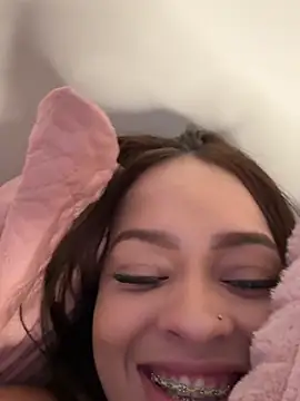 Lyly_Angelll - ꧁🌸3Fingers/pussy🥵꧂
