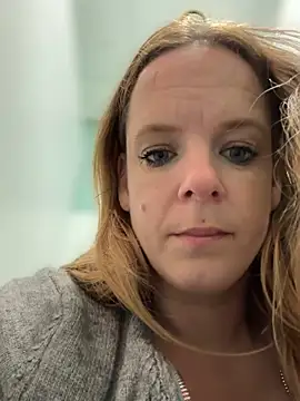 SexyMilf_1987