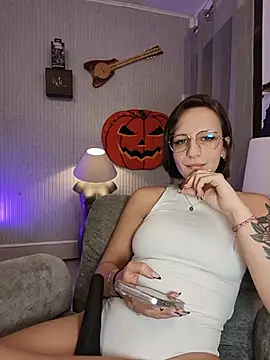 Emma4xxx - FELLATION GODE A 4 PATTES 🥵