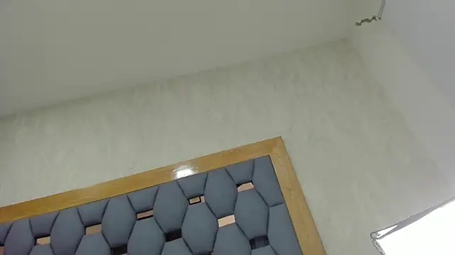Juliette_pretty_ - zoom pussy