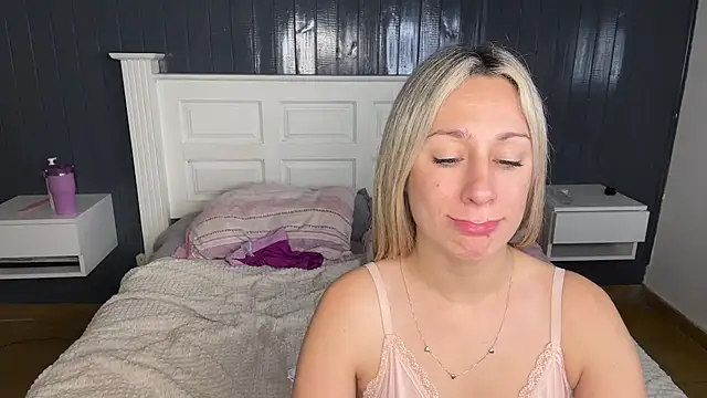 ChloeSweet56 - Blowjob dildo two girls sloppy