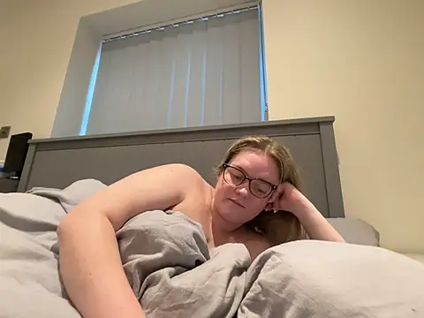Honeyyy24 - LT BBC ANAL TAPE IN DM😉