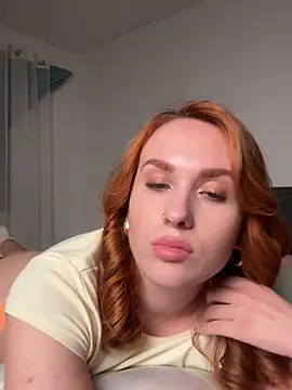 ChiaraVelvet - show boobs and play🍒