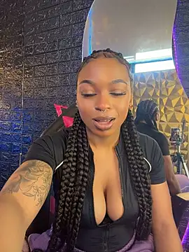 Melany_Williams - Naked show And oil body