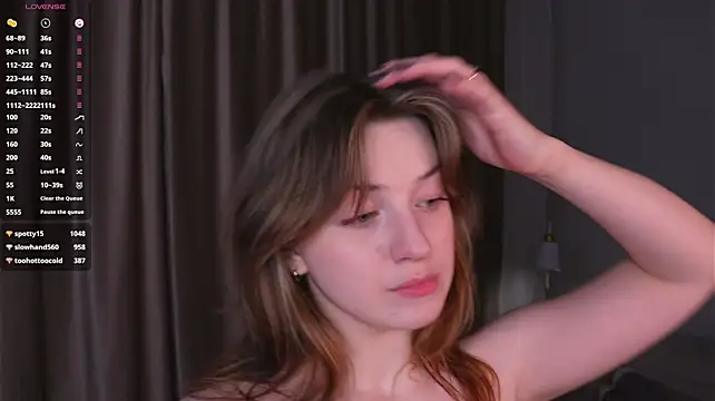 ShirleyParker - make my ass wet and red >.<