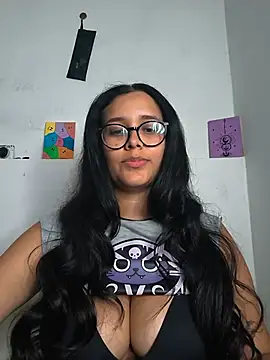 Annya-sweet - My neighbor can see my boobs haha