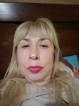 SelinaLovqx - Lovence's naked control 10 minutes