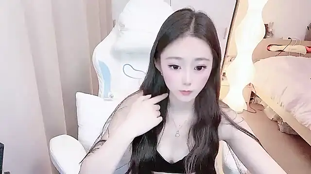 -qingqing - 小粉塞入三分钟