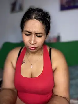 Carola-Ross - Flash AAs 🍑