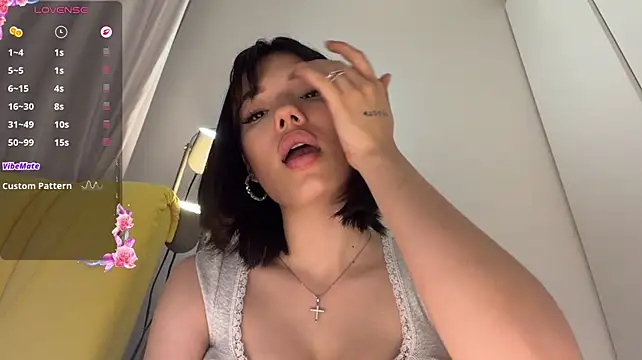 Barbie_Aria - Water in my boobs