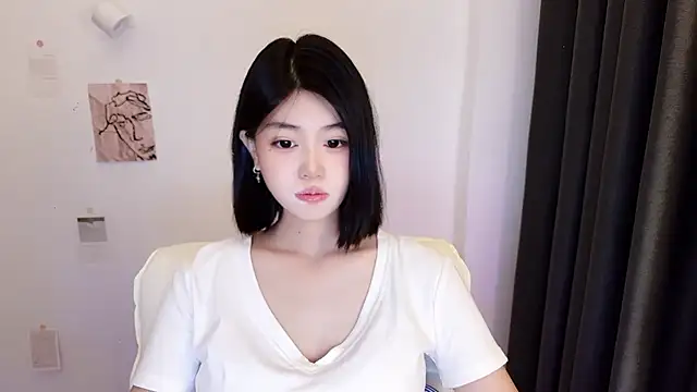 Kitteovo - 看看乳沟