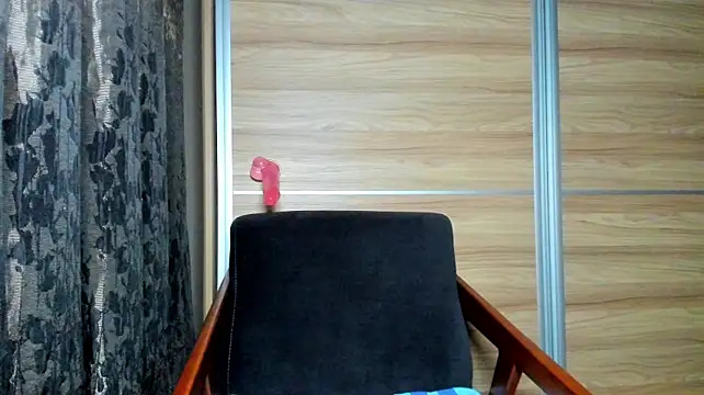 CurvyJules69 - Bring me to Squirt 💦