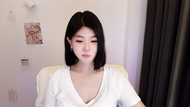 Kitteovo - 看看乳沟