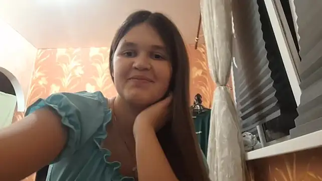 RenaeBreihan - Squeeze my sexy tits🍒�🔥