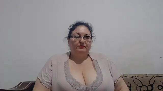 Nykyxo - fuck my pussy verry hard wyth my bid toy