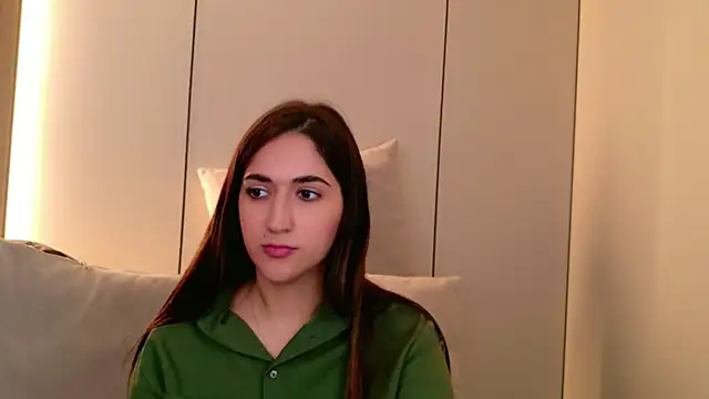 Teresa_Stane - Let's play today? 1 tip=1 slap on my ass