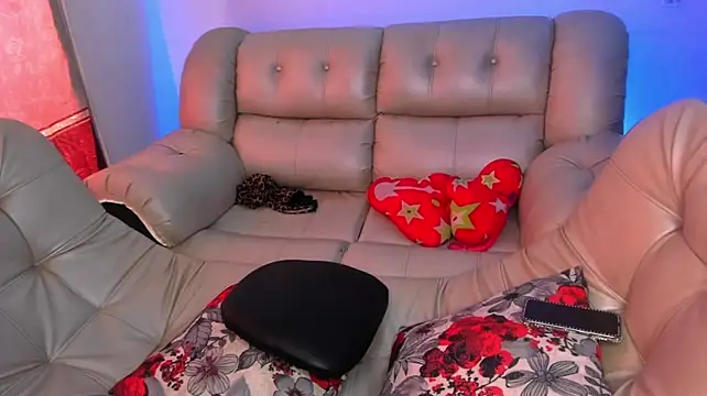 Cat_couplee69 - fuck hard face + bra off