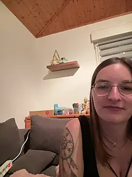BadGirl-Energy - 🍒Show My Boobs In Bra FIRST TIME!