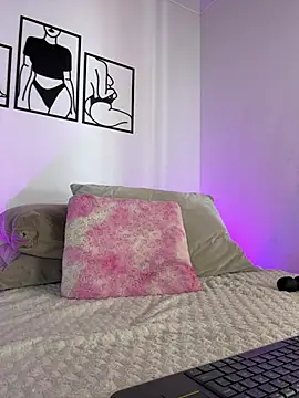 Ellie_mcdonald - Show Tits