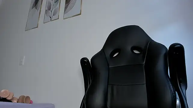 _Molly_rosse_ - OIL IN MY ASS
