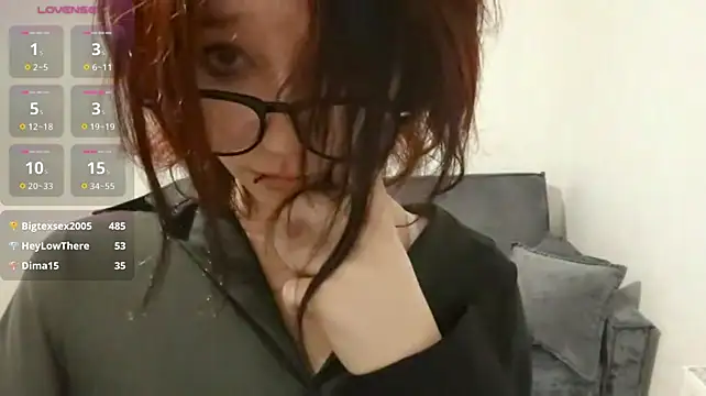 Finna_be - play with that cherries and messege tits