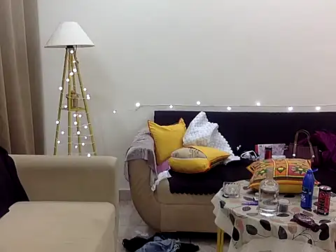 Your_Midnight_Snack - First Day, First Show!!
