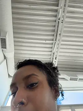 Your_Paris - Show Raven my boobs